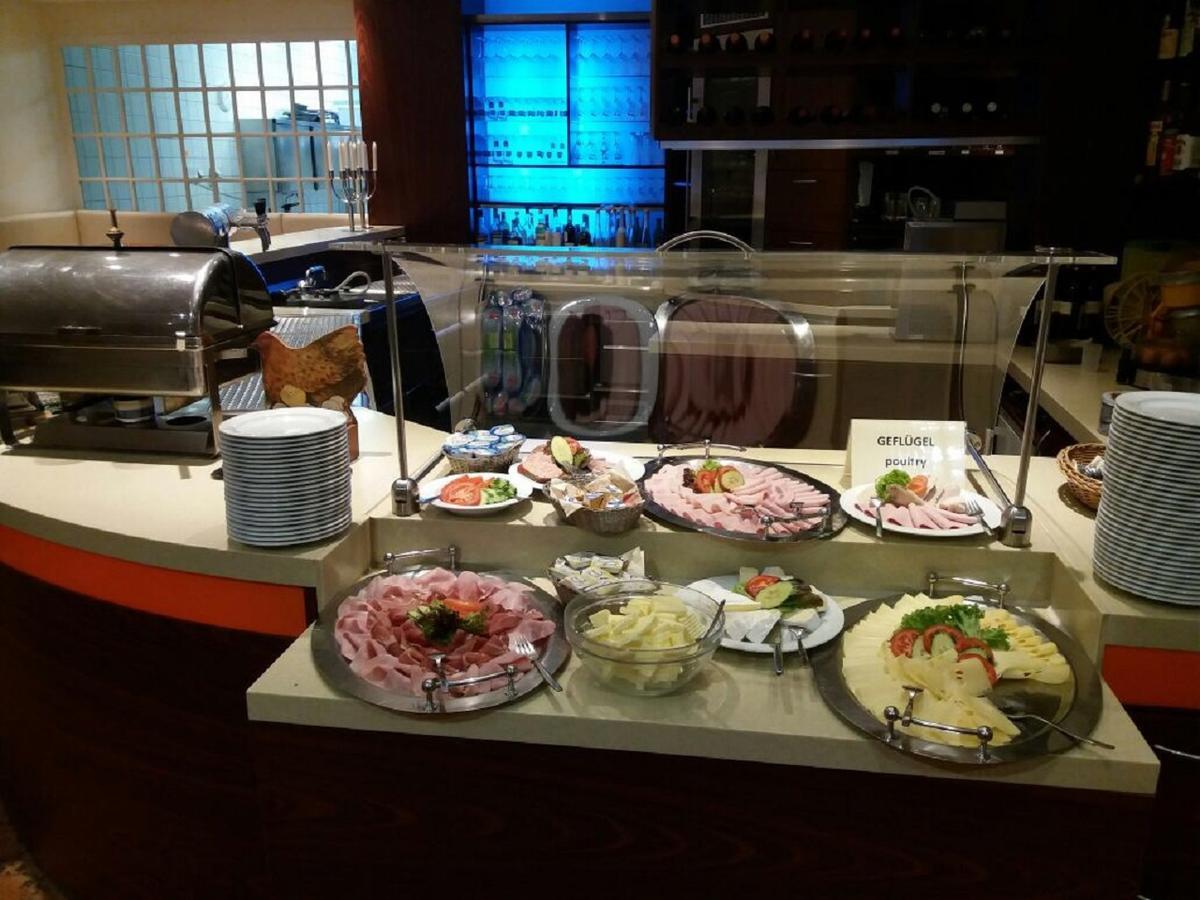 Rheinterrasse Benrath Hotel Dusseldorf